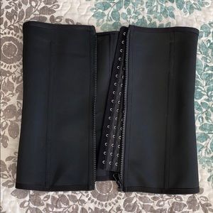 NWOT Waist Trainer Small